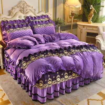 Couverture de couette 4pcs 400TC Robe de lit en coton Lit en plis de luxe avec 2 coussins