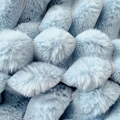 Kit de mariage en quatre pièces Conception de lapin de fourrure fausse en peluche en peluche