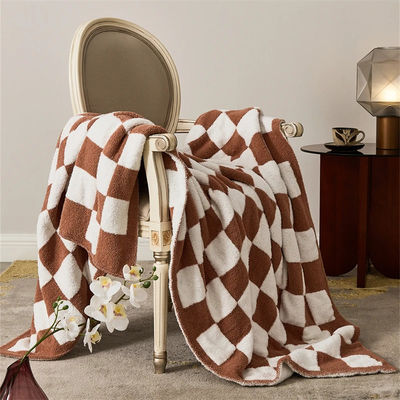 Couverture de lit 100% polyester brodée fonctionnelle pour le canapé d'automne-hiver