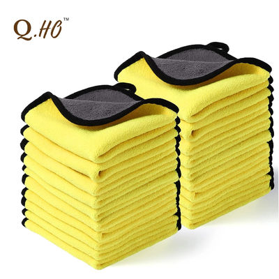 Les serviettes de nettoyage de voiture en microfibre de 30*30 cm disent au revoir aux produits de nettoyage coûteux
