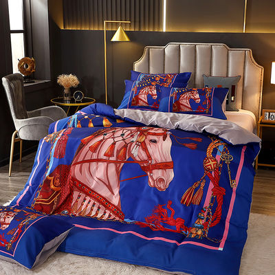 Home Luxury Lit Set avec des rideaux et une couverture personnalisable