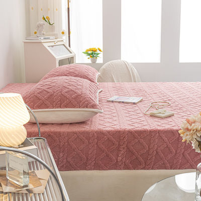 Couverture de lit en velours de corail chaud en hiver à pièce unique avec tapis antidérapant idéal pour la maison