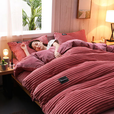 128x70 Densité de tissu Vêtement de velours de laine de lit ensemble pour la taille de la reine / roi en hiver