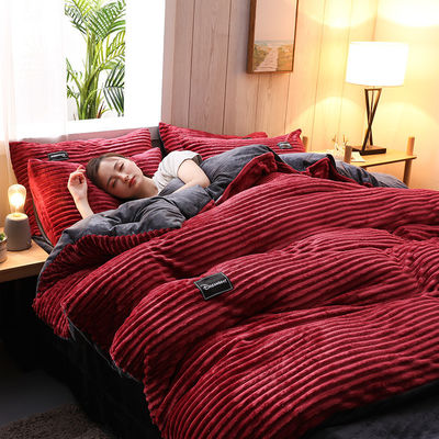 128x70 Densité de tissu Vêtement de velours de laine de lit ensemble pour la taille de la reine / roi en hiver