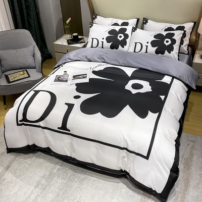 Des vêtements de lit pour la maison de luxe durable avec couverture de lit de fleurs
