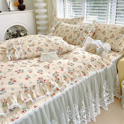 Des vêtements de lit en dentelle française personnalisables