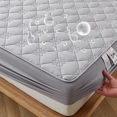 Découvrez le maximum de confort avec le couvercle de matelas en coton imperméable à l'eau de 300tc