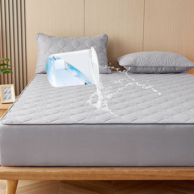 Découvrez le maximum de confort avec le couvercle de matelas en coton imperméable à l'eau de 300tc