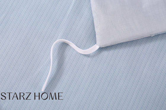 Style de design simple Luxe 100% polyester 3 pièces Couverture de couette Plate Lit ensemble
