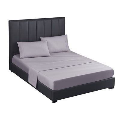 Couche d'oreiller brodée couleur solide lit de luxe pour prêt à expédier lit roi reine