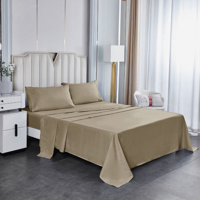Couche d'oreiller brodée couleur solide lit de luxe pour prêt à expédier lit roi reine