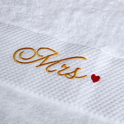 Logo de broderie personnalisé serviettes blanches épaisses serviette de bain 100% coton pour 5 étoiles hôtel standard