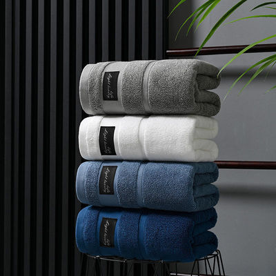 Logo personnalisé Ensemble de serviettes de bain en coton de luxe Super absorbant et doux pour la salle de bain de l' hôtel