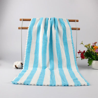 360 gsm couleur rayée de laine de corail de laine de visage serviette de bain 5 pièces avec logo personnalisé