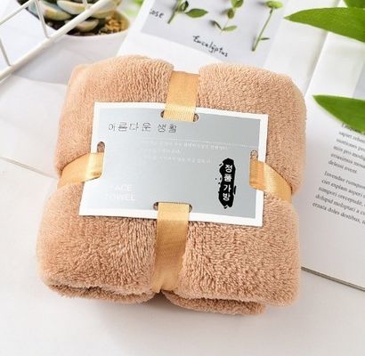 Service OEM personnalisable bain de luxe bébé Ultra-fine serviette faciale en fibres pour adultes