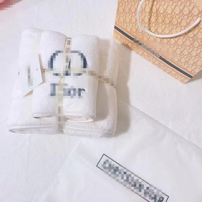 Ensemble cadeau de serviettes en coton tricotées douces et confortables pour salle de bain rectangulaire et élégant