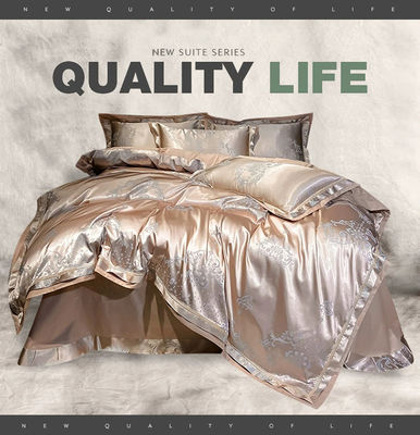 Mariage Jacquard Imprimé Luxe King Size Satin de soie Lit mis en place pour un confort durable