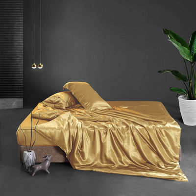 Impression réactive de luxe de la soie de satin Lit ensemble de pure mûrier 19 Momme soie 4pcs pour la maison