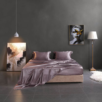 Impression réactive de luxe de la soie de satin Lit ensemble de pure mûrier 19 Momme soie 4pcs pour la maison