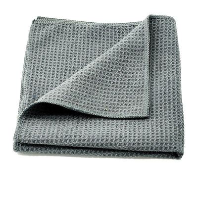 Produit de soins de voiture en microfibre de polyester 380 GSM Waffle tissage séchage des serviettes pour le détail