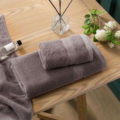 Hôtel 5 étoiles 100% coton SPA Conçu pour le visage et les mains avec un logo personnalisé et une couleur solide