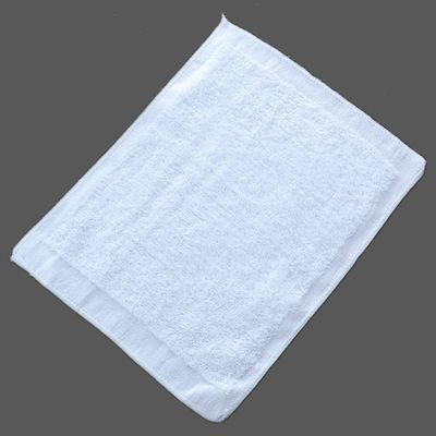 Une serviette de coton pour une fois pour le citron parfumé restaurant chaud et froid serviette humide