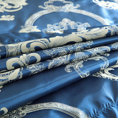 Couverture de couette en satin de couleur solide, de style européen rétro-baroque
