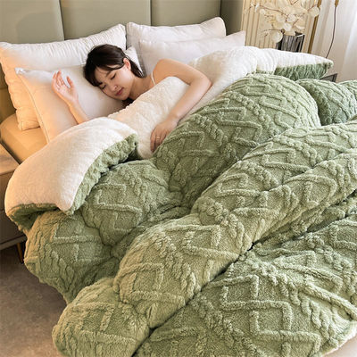 Couette textile pour la maison toute saison épaissie chaude taffeta couette d'hiver avec couette