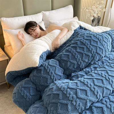Couette textile pour la maison toute saison épaissie chaude taffeta couette d'hiver avec couette