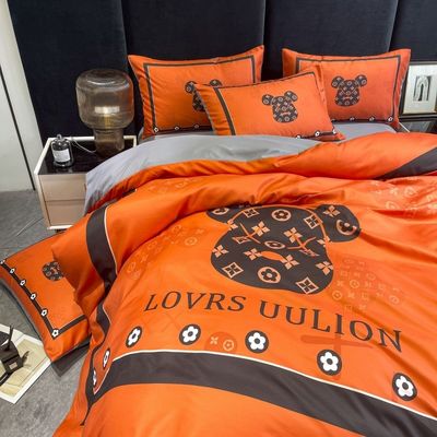 100% polyester ensemble de lit de mariage en quatre pièces pour l' hôtel et la maison