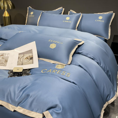 Des décorations de lit de luxe pour mariage, des décors de couette, des décors de couverture, des couvertures, des couvertures d'oreiller.
