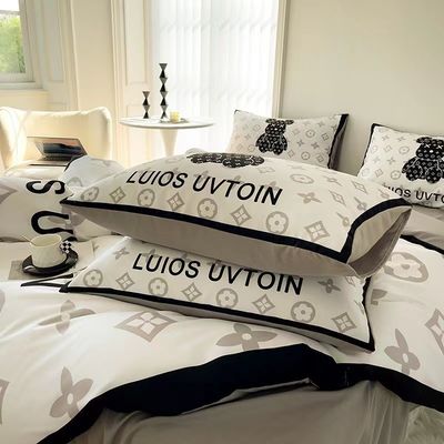 Couleur personnalisée 4Pcs 100% polyester Lit d'ours blanc Pour l'hôtel Bébé à la maison